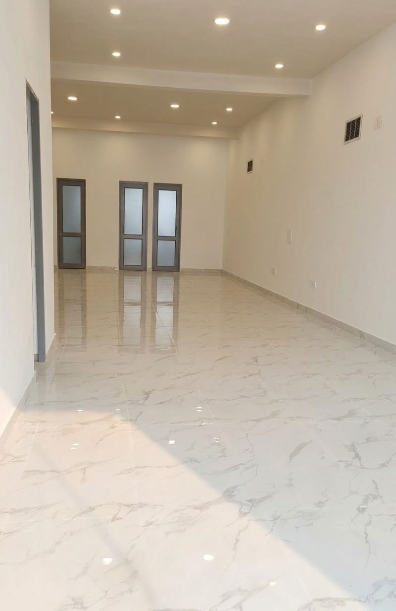 Spacious retail space with marble floors near GT Road Panipat